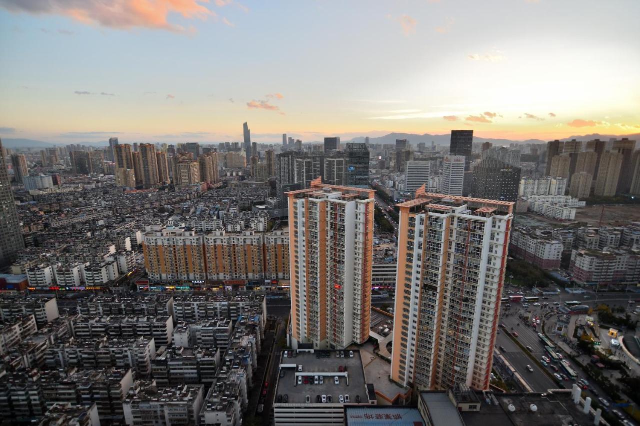 Kunming Hotel High Sky View Hotel Exteriér fotografie